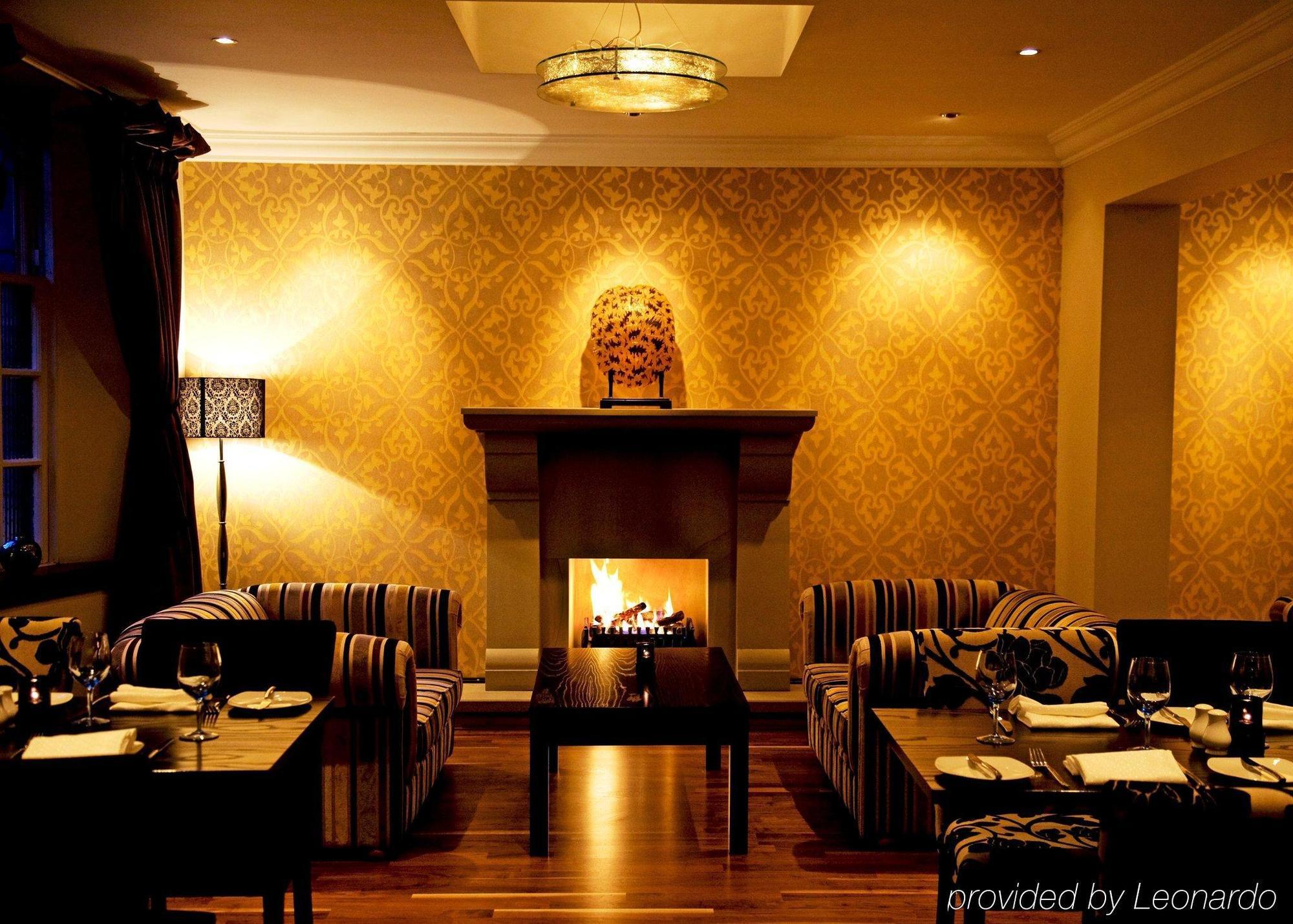 The Popinjay Hotel Larkhall  Restaurant photo