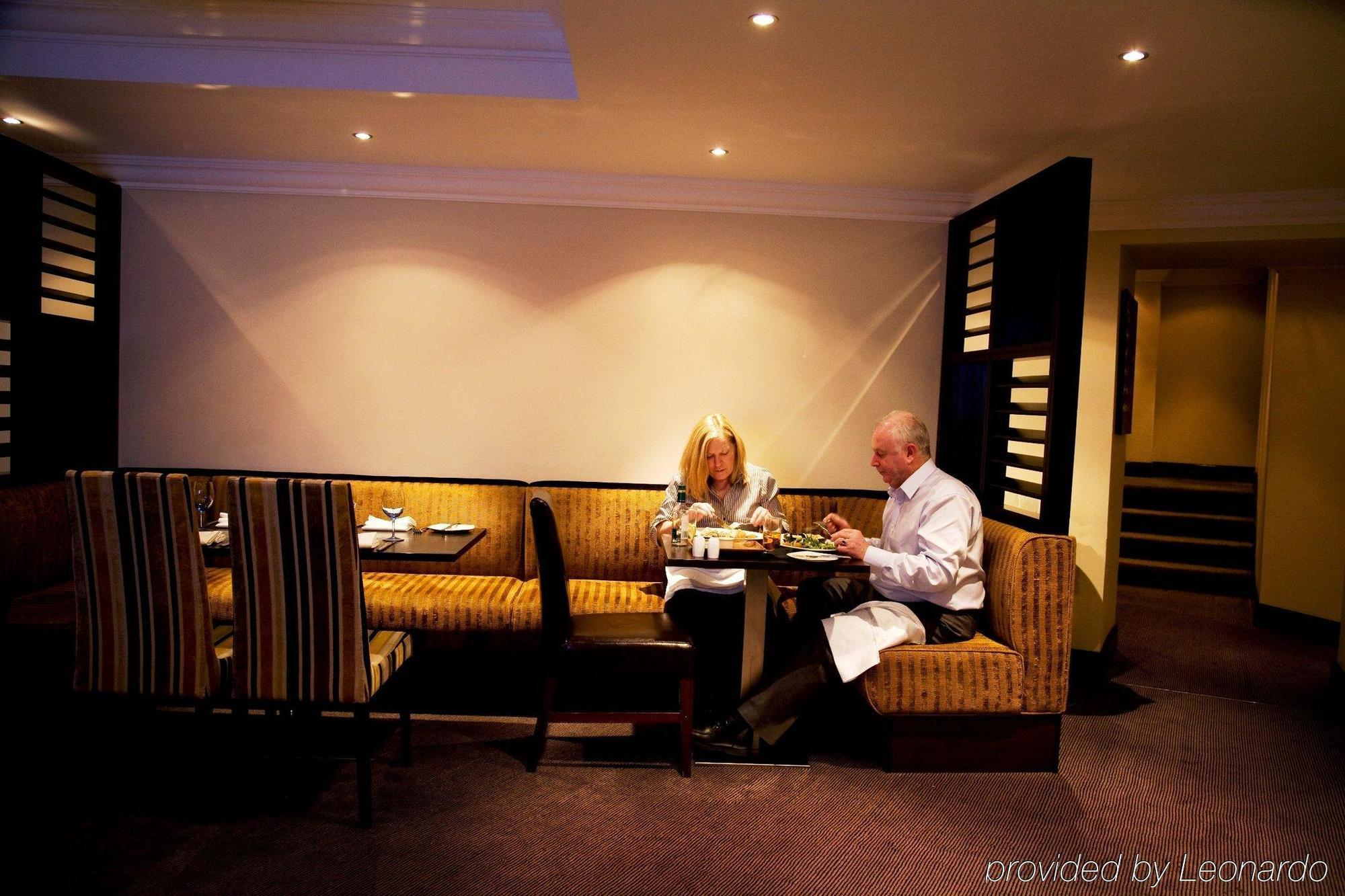 The Popinjay Hotel Larkhall  Extérieur photo