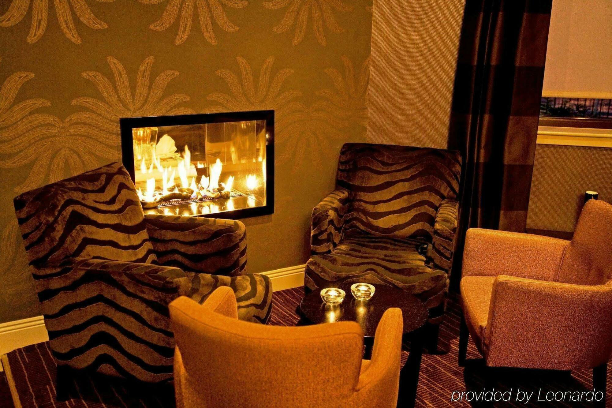The Popinjay Hotel Larkhall  Extérieur photo